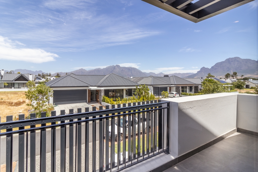 6 Bedroom Property for Sale in Pearl Valley at Val de Vie Western Cape